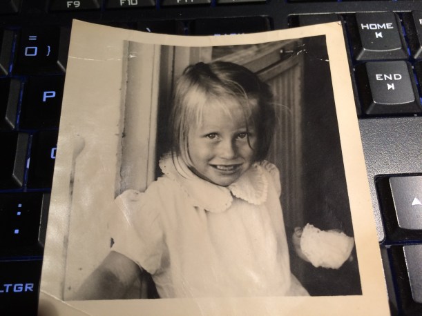 Agneta 2,5 år macka